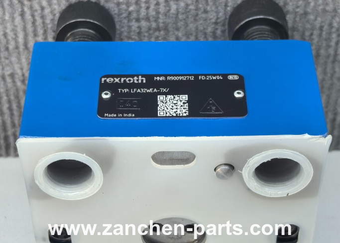 Rexroth R900912712 Proportional Directional Valve LFA32WEA-7X/